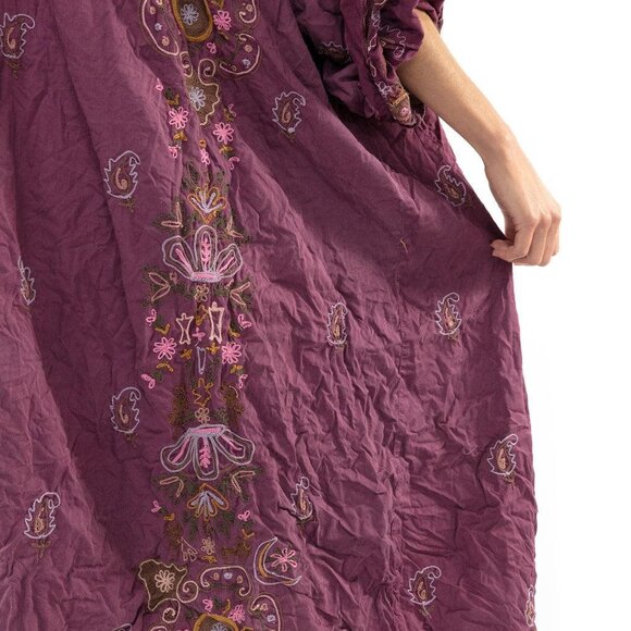 Magnolia Pearl Embroidered Belinay Kimono, Covet OS - Picture 3 of 15